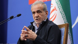 الرئيس الإيراني يؤكد: 'طهران لن تصنع أسلحة نووية'